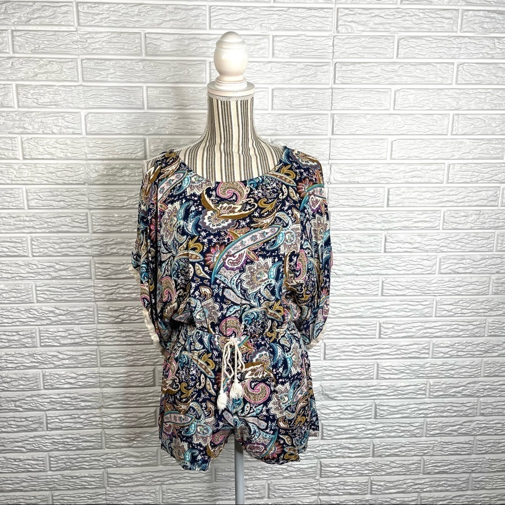 Mystree Paisley Patterned Romper Wide Cold Shoulder Sleeves Size Small
